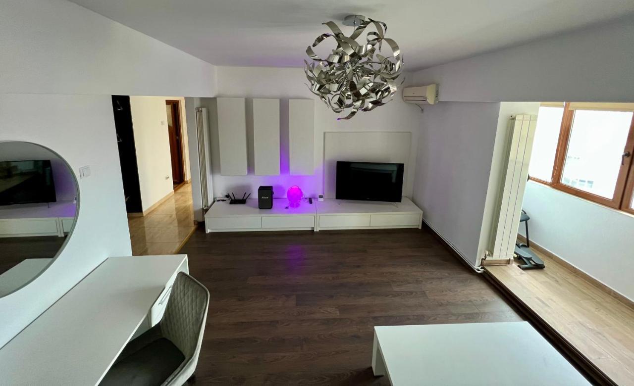 Mnm Lapusneanu Apartment Iasi Exterior photo